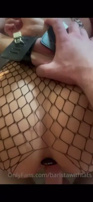 _.sarahmickelson._ leaked video, frame 3