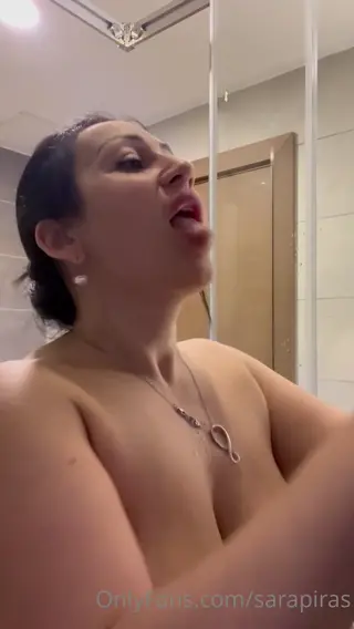 sarapiras leaked video, frame 4