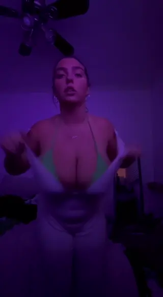 seerahb2 leaked video, frame 2