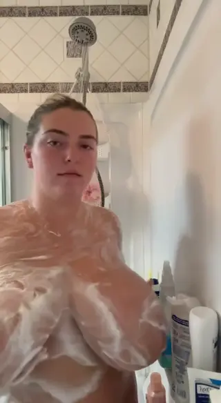 seerahb2 leaked video, frame 4