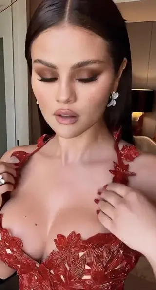 selenagomez leaked video preview