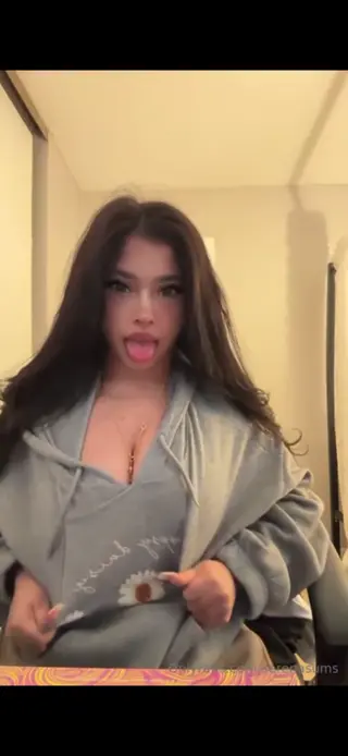 serenaasums leaked video, frame 4