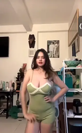 sexb0mbs leaked video, frame 2