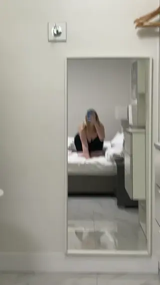 shelsonlyfans leaked video, frame 1