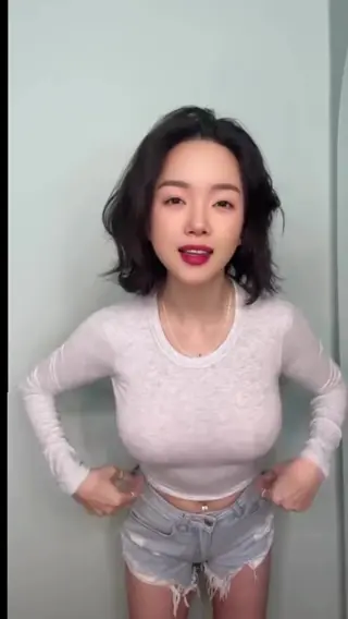 simby_pilates leaked video, frame 5