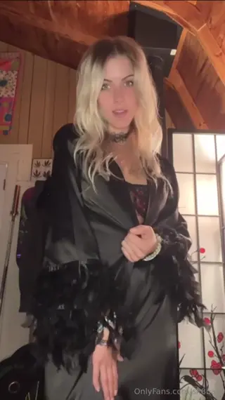 sk8bae leaked video, frame 3