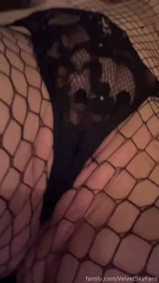 skyisvelvet leaked video, frame 5