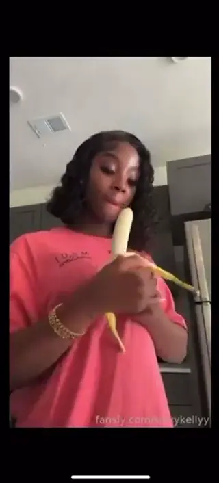 slayykellyy leaked video, frame 2