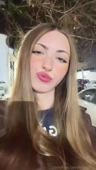 sofylotta leaked video, frame 5