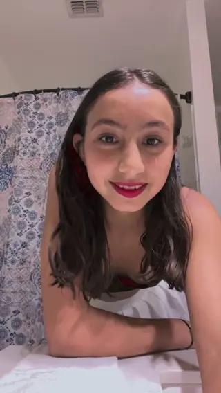sofyzuli_ leaked video, frame 3