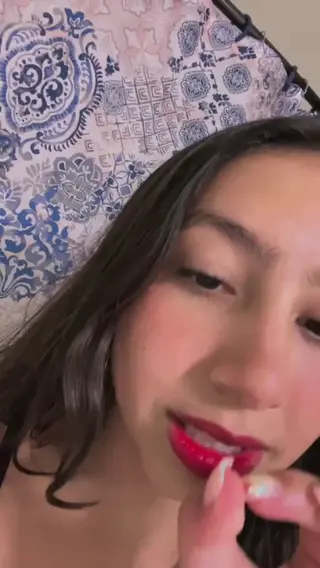 sofyzuli_ leaked video, frame 6