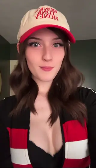 soggyalien leaked video, frame 2