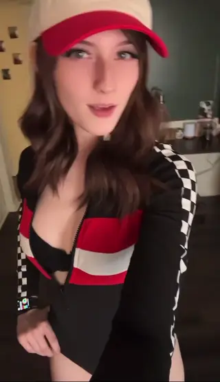 soggyalien leaked video, frame 6