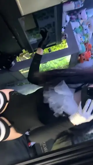 sophie leaked video, frame 5