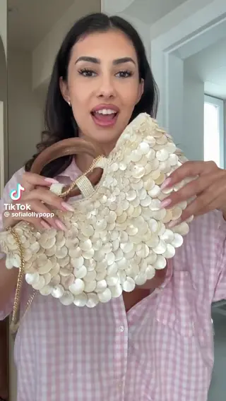 sophie_foxiee leaked video, frame 2