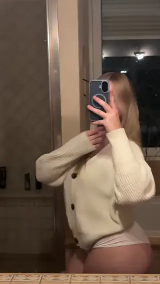 sophieamparita leaked video, frame 4