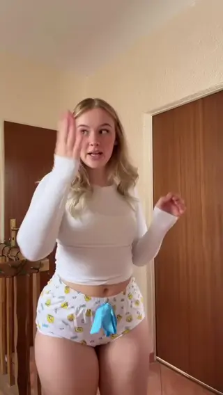 sophieamparita leaked video, frame 4