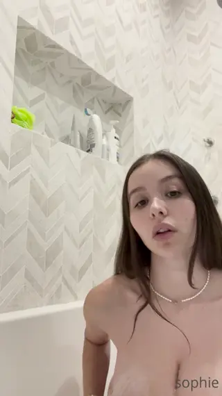 sophiemudd leaked video, frame 6