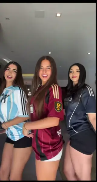 sophieraiin leaked video preview