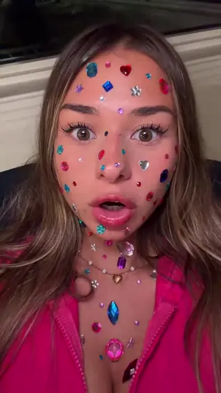 sophieraiin leaked video preview