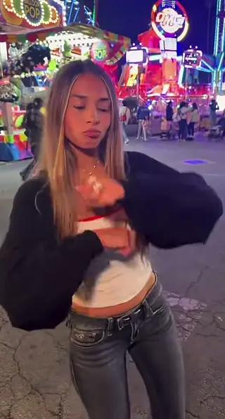 sophieraiin leaked video preview