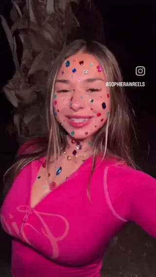 sophieraiin leaked video preview