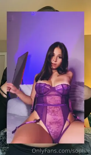 sophieraiin leaked video preview