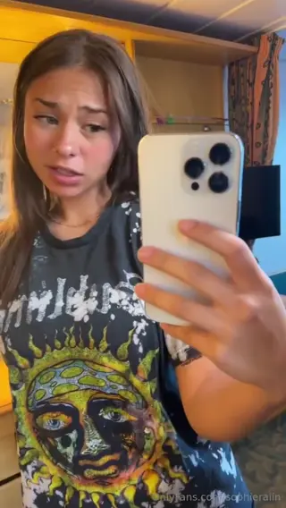 sophieraiin leaked video preview
