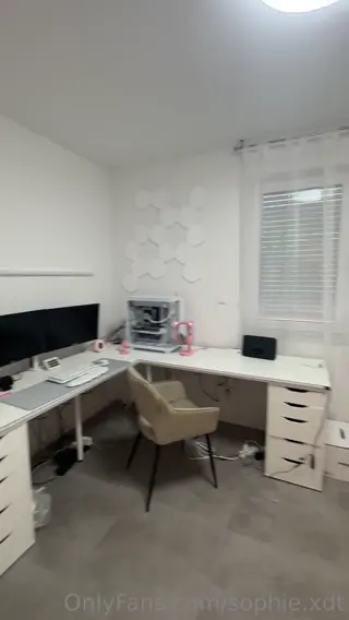 sophiexdt leaked video, frame 1