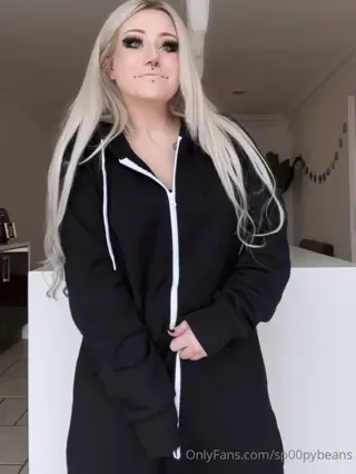 sp00pybeans leaked video, frame 6
