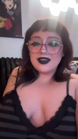 spookytheclowneats leaked video, frame 3