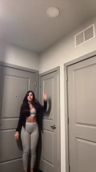 ssezzzenn leaked video, frame 2