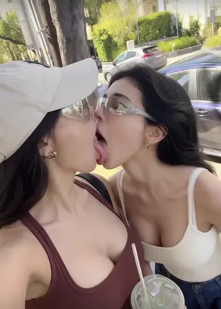 sssniperwolf leaked video, frame 2