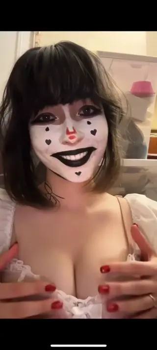 strawberrygirlmusic leaked video, frame 6