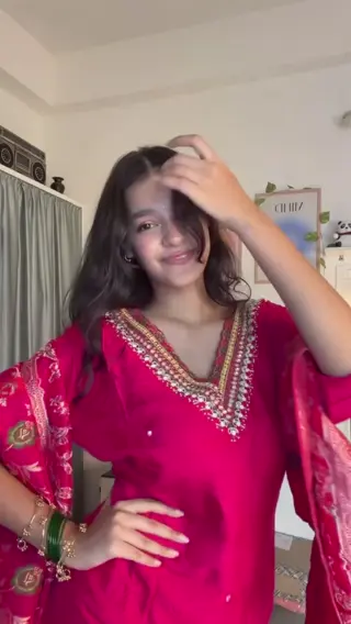 subhasly leaked video, frame 5