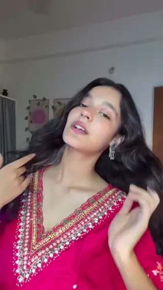 subhasly leaked video, frame 6