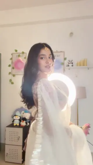 subhasly leaked video, frame 5