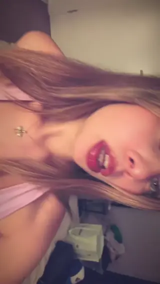 sugarblonde01 leaked video, frame 4