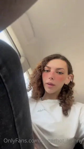sugarhot_bunny leaked video, frame 5