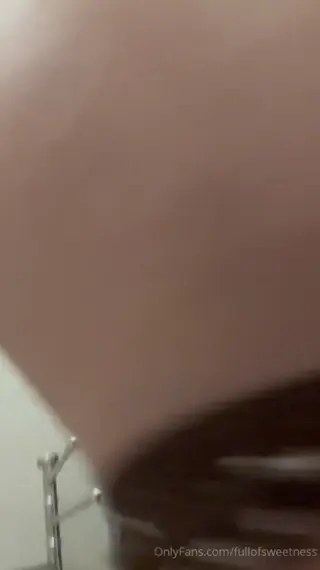 sweetnzaza leaked video, frame 6