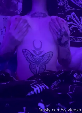 sylvieesxo leaked video, frame 4