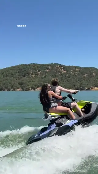 thebirdsndbees leaked video, frame 2