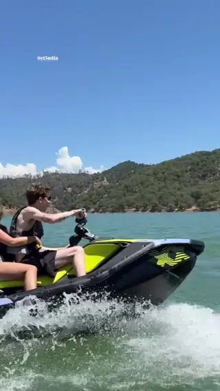 thebirdsndbees leaked video, frame 3