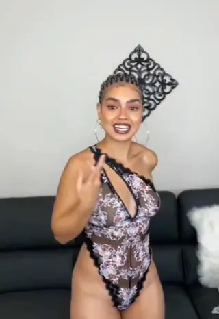 theeerealchanel leaked video, frame 2