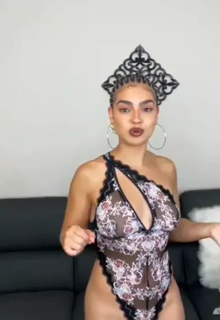 theeerealchanel leaked video, frame 4