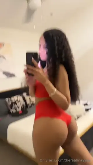 therealmayyaa leaked video, frame 2