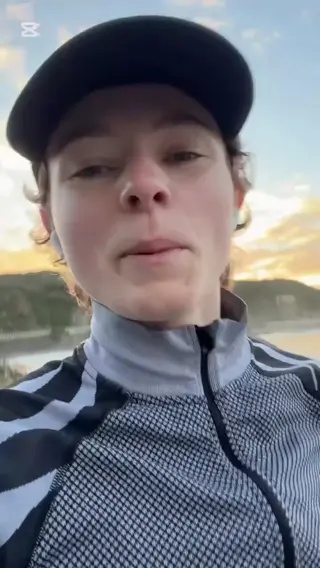 thomasin.mckenzie leaked video, frame 4