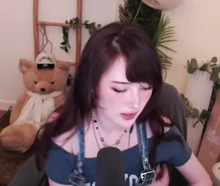 tinakitten leaked video, frame 4