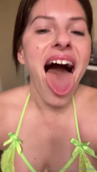 tonguetwist3r leaked video, frame 3