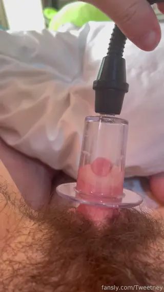 tweetney leaked video, frame 1